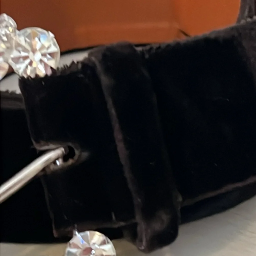 Vintage Calderon black velvet & crystal embellished buckle belt 31” - 34”
